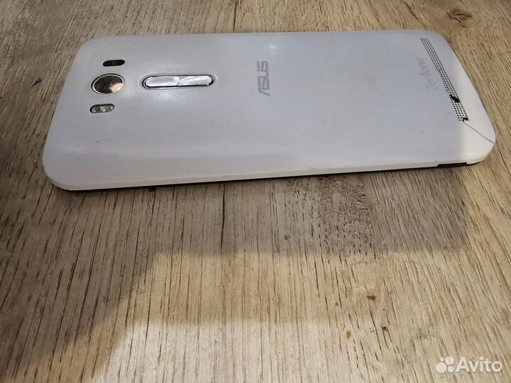 Asus ZenFone 2 Laser ZE500KL, 2/16 ГБ