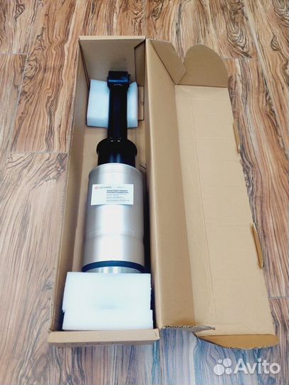 Пневмостойка Land Rover RR Discovery 4