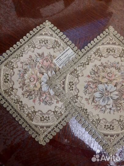 Салфетки гобеленовые 2 шт