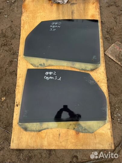 Фокус 2 седан стекло двери заднее