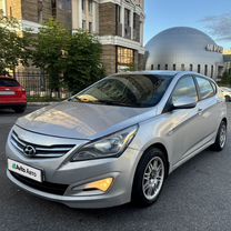 Hyundai Solaris 1.6 AT, 2015, 145 350 км, с пробегом, цена 750 000 руб.