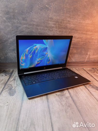 Ноутбук как новый Core i7 / 16gb / GeForce 930mx
