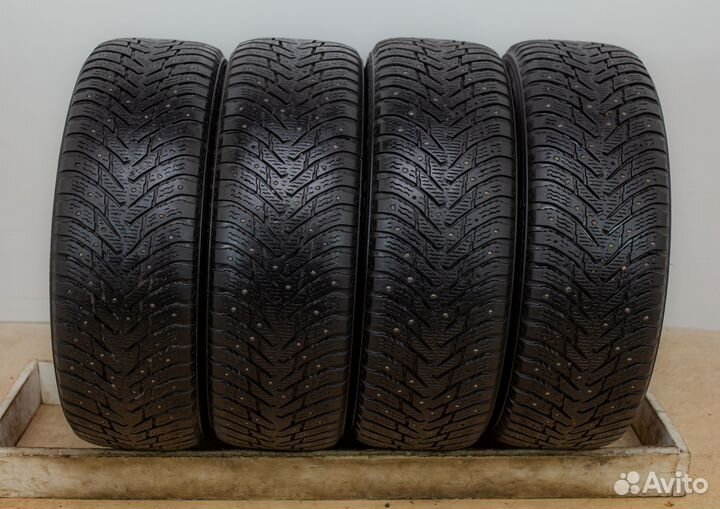 Nokian Tyres Hakkapeliitta 8 SUV 235/60 R18 T