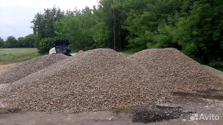 Щебень белый доломитовый,гравийный