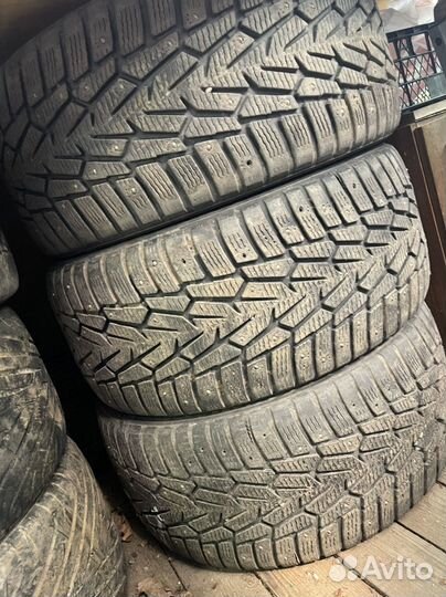 Nokian Tyres Hakkapeliitta 7 255/35 R20 97T