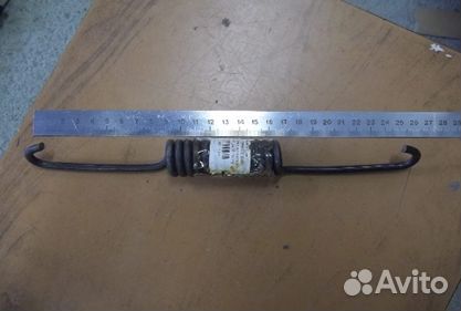 Пружина тормозных колодок задних №1 автомобильная