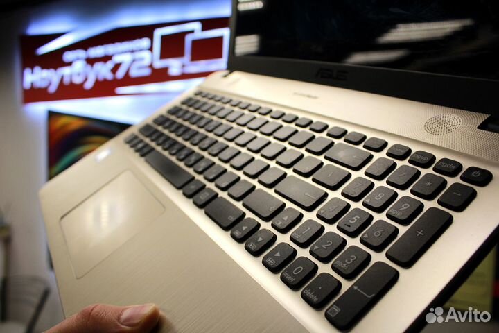 Ноутбук Asus для интернета