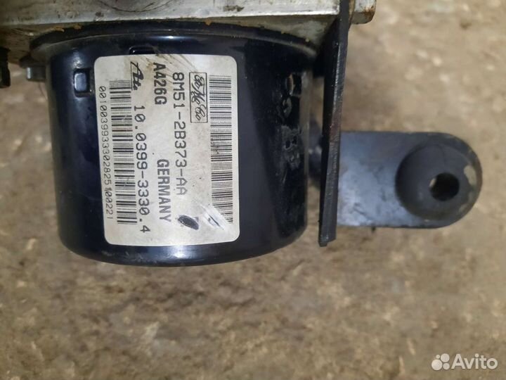 Ford Focus 2 блок ABS
