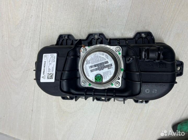 Подушка безопасности пассажира Jaguar F-Pace X761