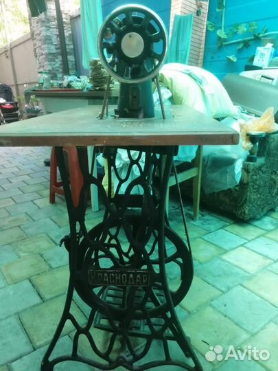 Швейная машина Подольск ручная