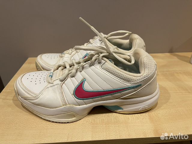 Nike Кроссовки для тенниса р.40