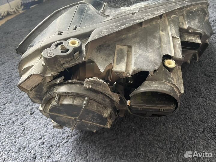 Фара левая golf7