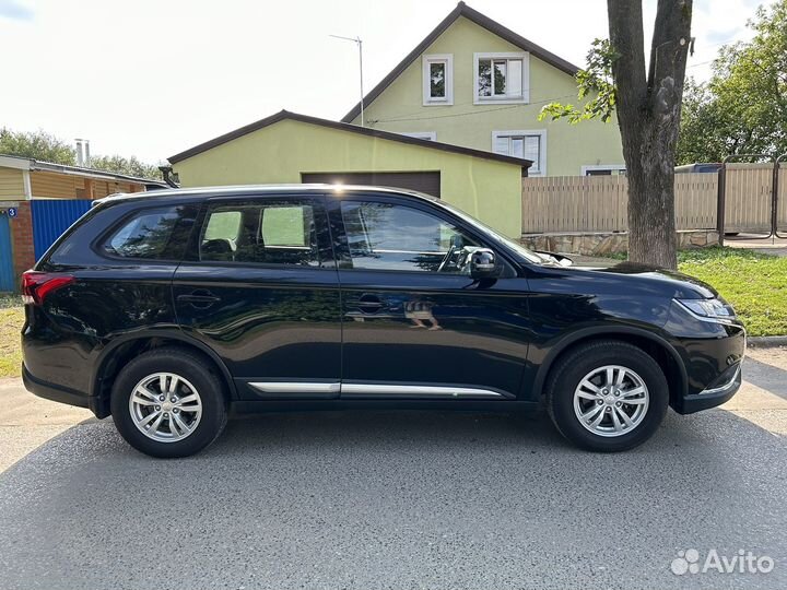 Mitsubishi Outlander, 2019