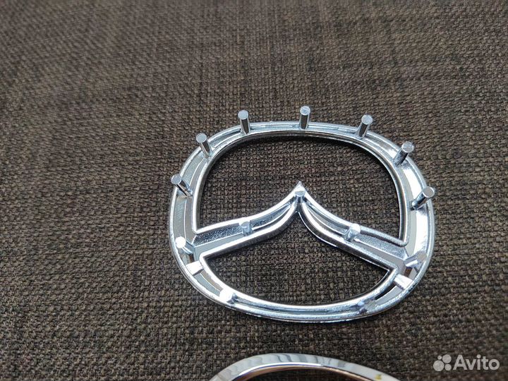 Эмблема / значок на руль Mazda