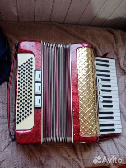 Аккордеон weltmeister 3/ 4