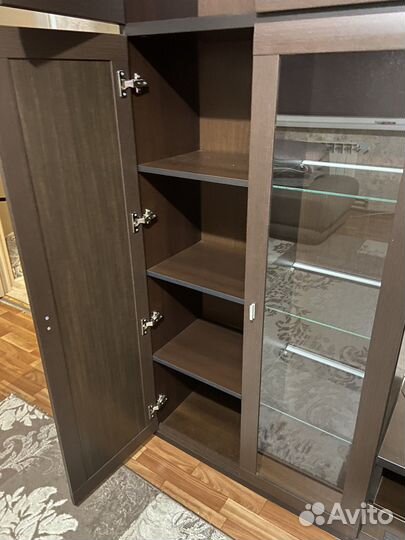 Стенка в гостиную