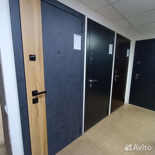 Дверь входная металлическая Прораб