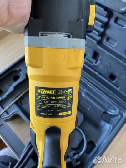 Перфоратор dewalt