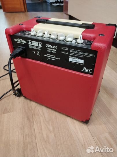 Электро гитара Cort CR100 и комбоусилитель Cort
