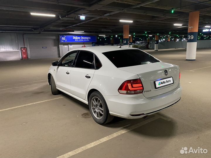 Volkswagen Polo 1.6 AT, 2016, 98 000 км