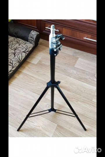 Штатив для Проэктора