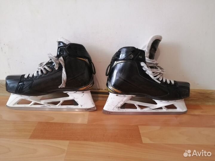 Коньки вратарские bauer supreme S29 (р-р 8,5 EE)