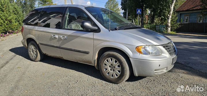 Chrysler Town & Country 3.3 AT, 2005, 350 000 км