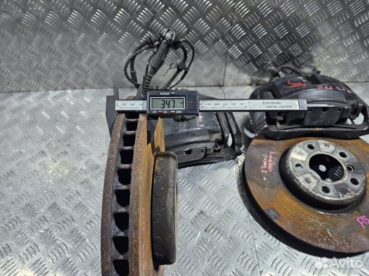 Комплект тормозов передний Bmw 6