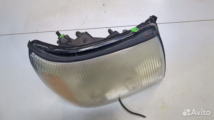 Фара (передняя) Cadillac Escalade 2, 2005