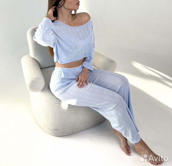 Женская пижама со штанами голубая
