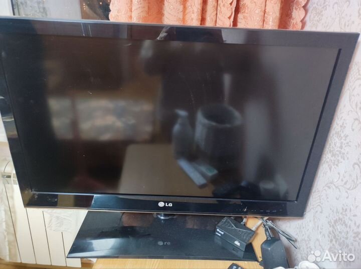 Телевизор LG 32 дюйма
