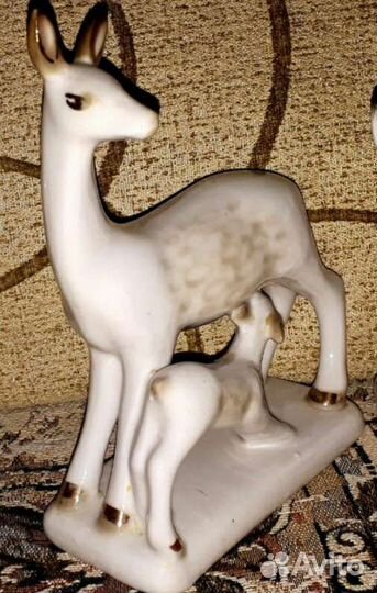 Статуэтки Заяц с морковью Олениха с олененком Гусь