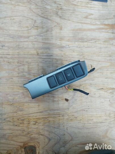 Блок кнопок Toyota Estima 3 AHR20W (2006 - 2008)