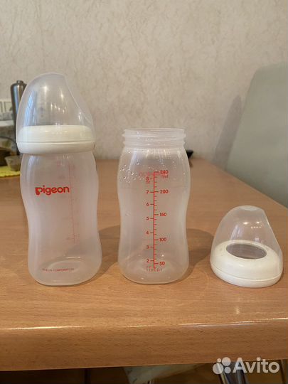Бутылочки для кормления pigeon
