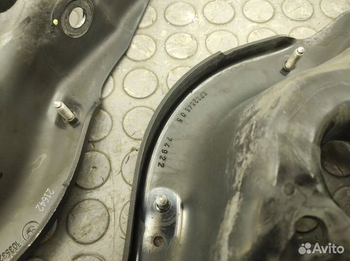 Рычаги задние Bmw 116I F20 N13B16A 1.6 2012