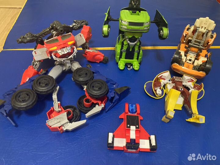Продаются роботы-трансформеры