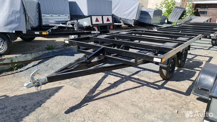 Прицеп новый,платформа 3 на 2 двухосный