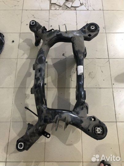 Подрамник задний Bmw X1 E84