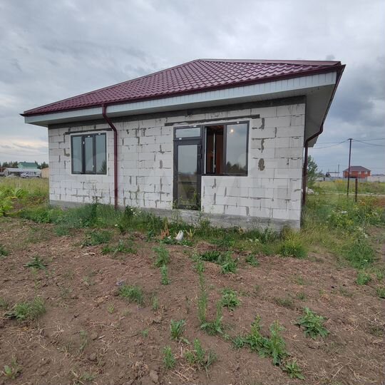 Дом 90 м² на участке 6 сот.