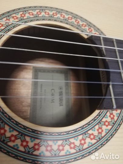 Классическая гитара yamaha c40