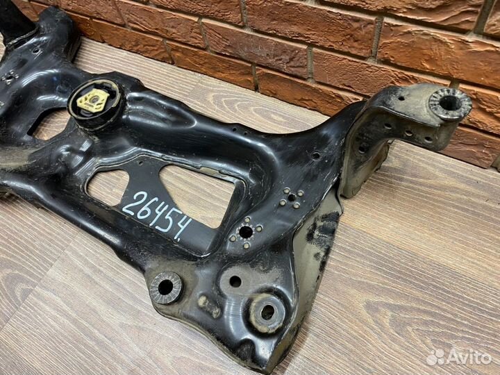 Подрамник передний Volkswagen Tiguan 2017-2023