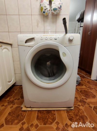 Стиральная машина Candy GO4 106-07S на запчасти