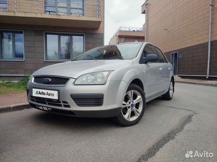 Ford Focus 1.6 МТ, 2006, 301 260 км