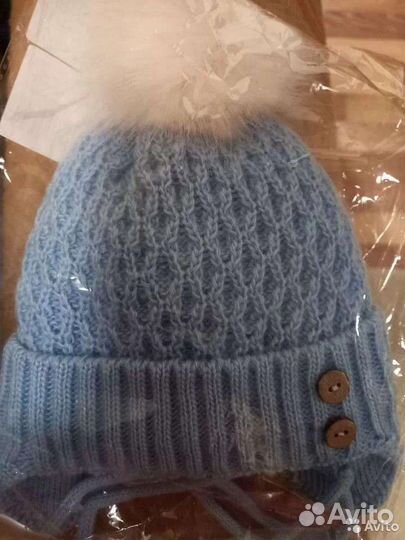 Шапочка зимняя на малыша новая