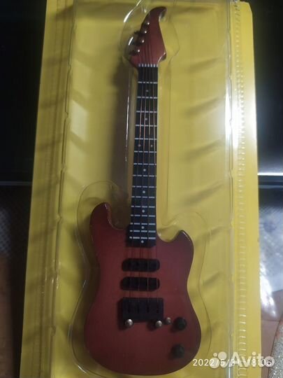 Музыкальные инструменты в миниатюре