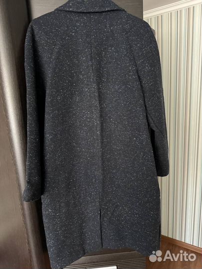 Продаётся пальто