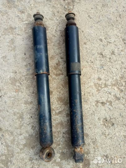 Амортизаторы задние mitsubishi pajero 2 KYB