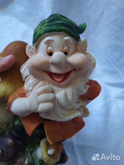 Копилка гном новая