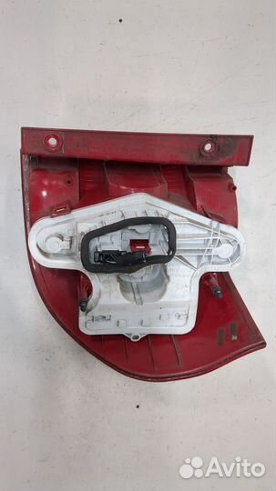 Фонарь (задний) левый Skoda Yeti