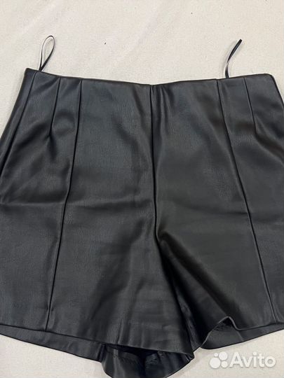 Кожаные шорты